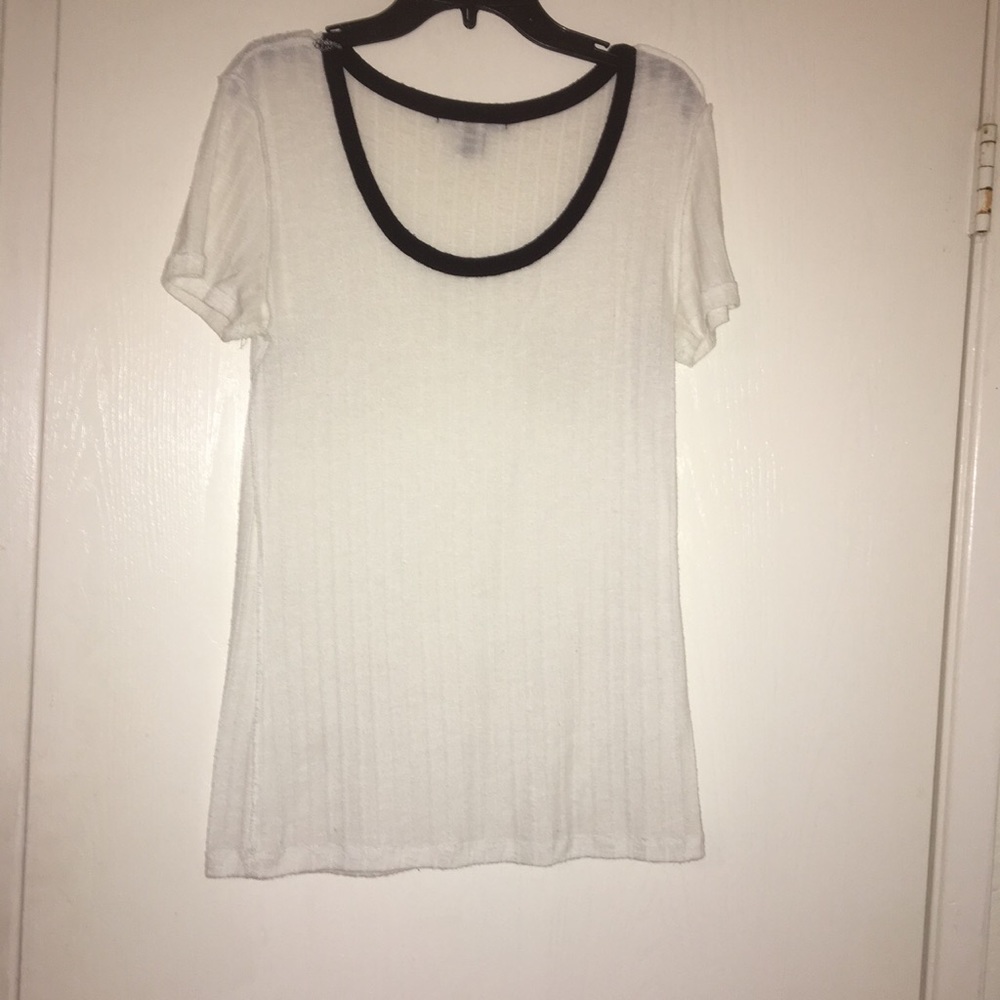 American Dream, black and white tee